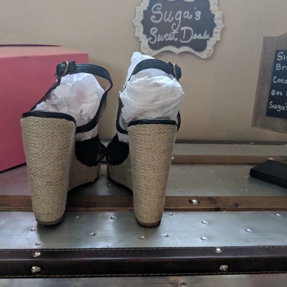 Sz 11 Lucky brand high wedge lace cloth design - Picture 6 of 6